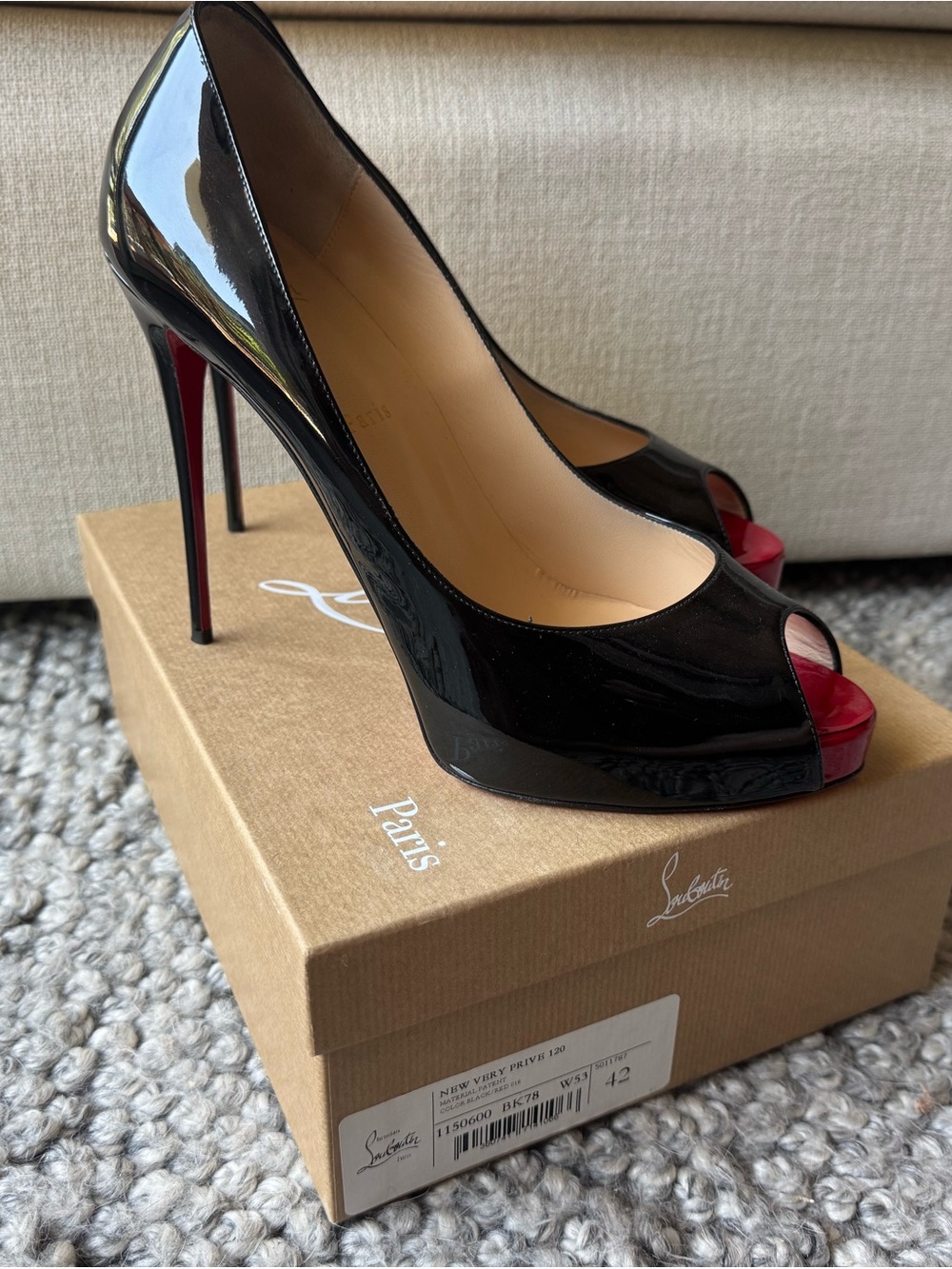 Christian Louboutin Very Prive 120 Patent Peep-Toe Stiletto